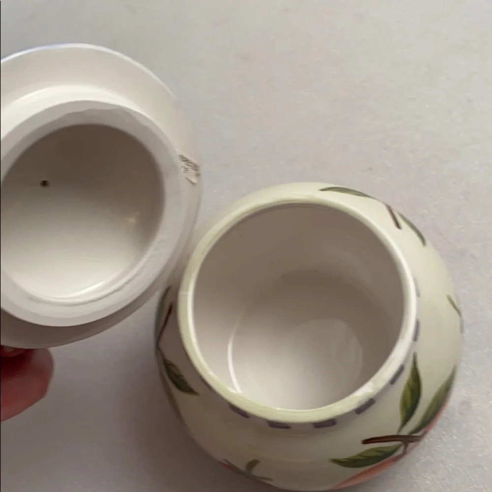 Zrike Fruit Medley ceramic sugar and creamer set